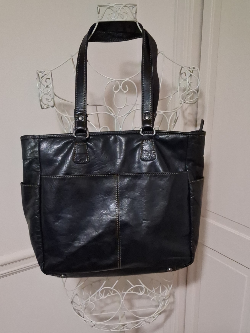 Everyday Black Leather Tote - Structured Carryall